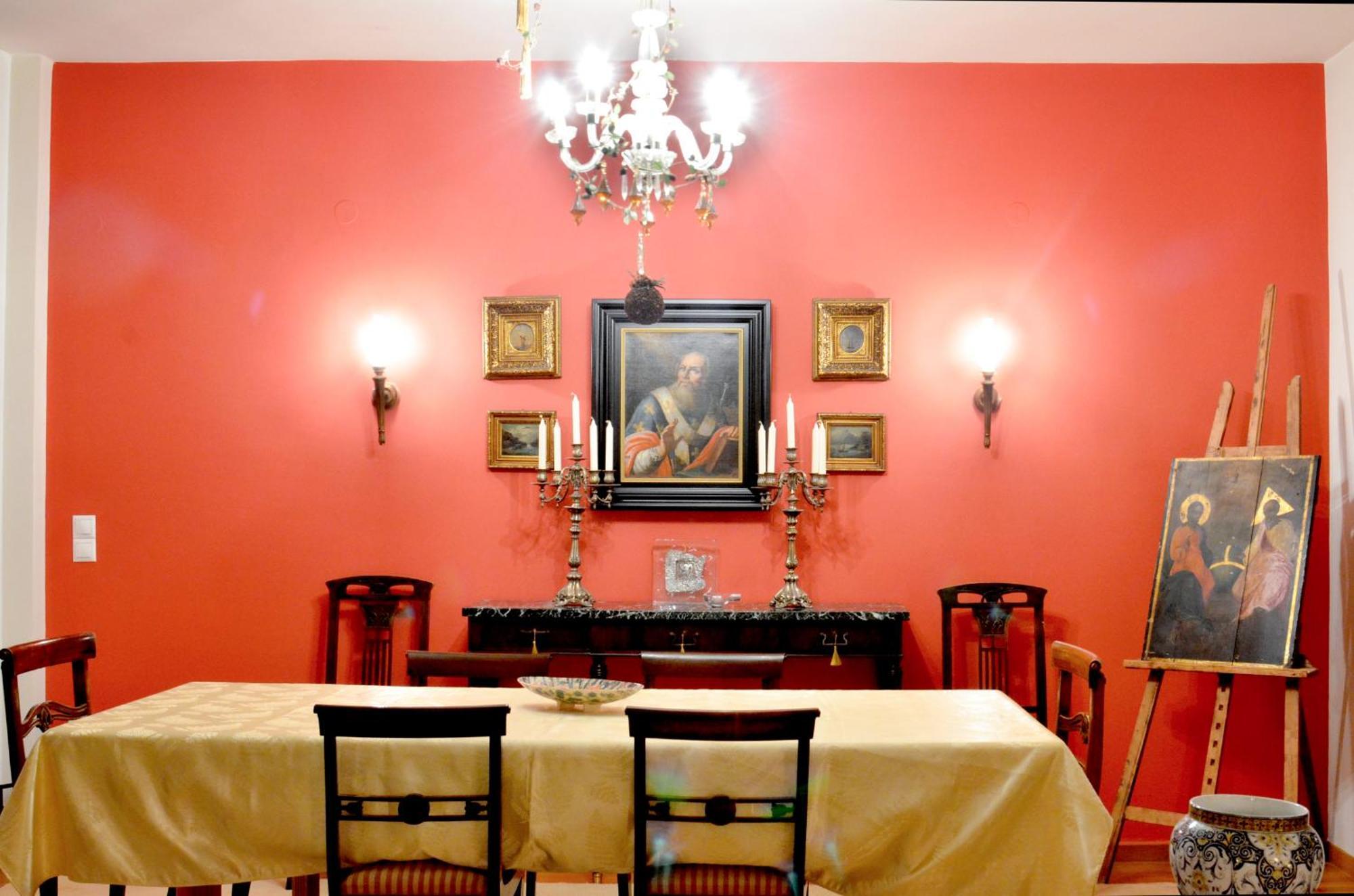 Elegant Stone Mansion In Historic Mystras Apartment Bagian luar foto